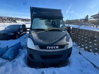 Gebraucht Iveco Massif 106 PS (77 kW) 2011 Grau Van / Kleinbus