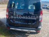 Gebraucht Dacia Dokker Celebration 102 PS (75 kW) 2018 Van / Kleinbus