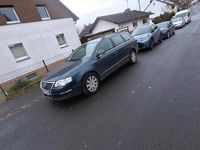 Gebraucht VW Passat 140 PS (102 kW) 2006 Andere farben Limousine