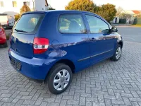 Second-hand VW Fox 54 CP (39 kW) 2006 Albastru Hatchback
