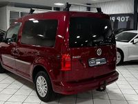 Gebraucht VW Caddy Trendline 75 PS (55 kW) 2019 Rot Van / Kleinbus