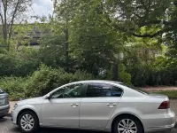 Gebraucht VW Passat 105 PS (77 kW) 2012 Silber Limousine