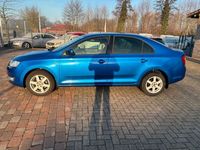 Gebraucht Skoda Rapid Elegance 122 PS (89 kW) 2014 Blau Limousine