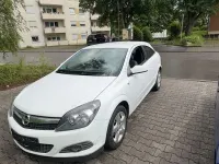 Gebraucht Opel Astra GTC Sport 117 PS (86 kW) 2008 Weiß Coupé