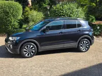 Gebraucht VW T-Cross Active 110 PS (80 kW) 2021 Deep black perleffekt SUV