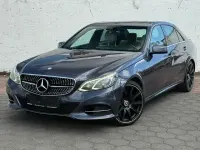 Gebraucht Mercedes E300 Avantgarde 231 PS (169 kW) 2013 Blau Limousine
