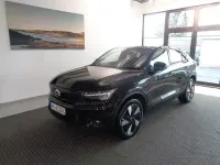 Używany Volvo EC40 Plus 169 kW (231 KM) 2023 Czarny SUV
