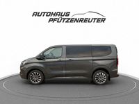Neu Ford Tourneo Titanium 170 PS (125 kW) 2025 Grau Van / Kleinbus