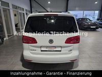 Gebraucht VW Touran Cup 135 PS (99 kW) 2015 Pure white Van / Kleinbus