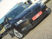 Gebraucht Skoda Superb LAURIN & KLEMENT 190 PS (139 kW) 2017 Braun Kombi