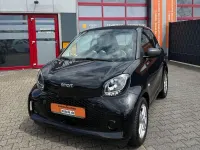 Gebraucht Smart ForTwo Coupé 60 kW (82 PS) 2020 Schwarz Coupé