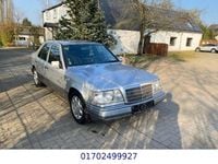 Gebraucht Mercedes E280 193 PS (141 kW) 1995 Silber Limousine