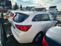 Gebraucht Kia Ceed 100 PS (73 kW) 2013 Weiß Kleinwagen