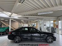 Gebraucht BMW 330e M Sport 252 PS (185 kW) 2019 Schwarz Limousine