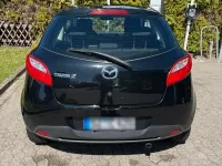 Usata Mazda 2 75 CV (55 kW) 2010 Nero Utilitaria