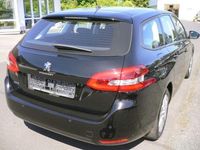 Gebraucht Peugeot 308 Active+ 131 PS (96 kW) 2019 Schwarz Kombi