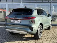 Neu Audi Q3 Sport 150 PS (110 kW) 2026 Grün SUV
