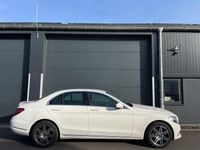 Gebraucht Mercedes C250 211 PS (155 kW) 2015 Weiß Limousine