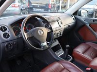 gebraucht VW Tiguan Track & Field 4Motion Bi-Xenon AHK Leder