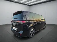 Używany VW ID. Buzz Pro 150 kW (204 KM) 2023 Czarny Minivan