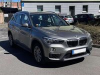 Usata BMW X1 143 CV (105 kW) 2016 Oro SUV
