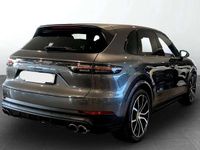 Second-hand Porsche Cayenne 462 CP (339 kW) 2023 Gri SUV