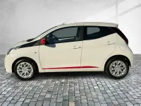 Gebraucht Toyota Aygo X-play 72 PS (52 kW) 2019 Weiß Kleinwagen