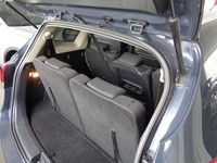 Gebraucht Kia Carens DREAM-TEAM Edition 135 PS (99 kW) 2015 Newportblau met. Van / Kleinbus