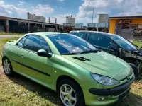 Gebraucht Peugeot 206 CC 110 PS (80 kW) 2002 Grün Cabrio
