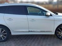 Gebraucht Volvo XC60 190 PS (139 kW) 2016 Weiß SUV