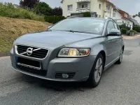 Gebraucht Volvo V50 Kinetic 114 PS (83 kW) 2011 Blau Kombi