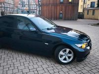 Gebraucht BMW 320 150 PS (110 kW) 2006 Blau Limousine