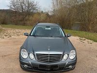 Gebraucht Mercedes E200 183 PS (134 kW) 2007 Grau Kombi
