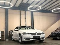 Gebraucht BMW 318 Sport Line 143 PS (105 kW) 2013 Weiß Limousine