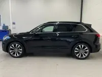 Gebraucht VW Touareg R-line 231 PS (169 kW) 2023 Grenadillschwarz metallic SUV