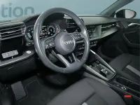 Gebraucht Audi A3 Sportback 116 PS (85 kW) 2023 Schwarz Kleinwagen