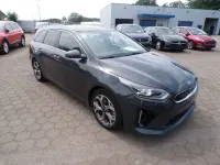 Gebraucht Kia Ceed Sportswagon Platinum Edition 105 PS (77 kW) 2020 Grau Kombi