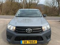 Gebraucht Toyota HiLux 150 PS (110 kW) 2017 Silber Pickup