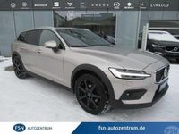 Gebraucht Volvo V60 CC 145 PS (106 kW) 2023 Kombi