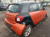 Gebraucht Smart ForFour Basis 71 PS (52 kW) 2015 Orange Kleinwagen