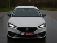 Gebraucht Seat Leon FR-Line 150 PS (110 kW) 2023 Weiß Limousine