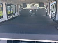 Gebraucht Renault Trafic 145 PS (106 kW) 2015 Weiß Van / Kleinbus