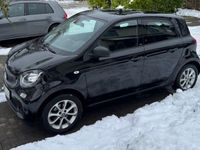 Gebraucht Smart ForFour 71 PS (52 kW) 2016 Schwarz Kleinwagen