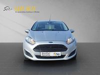 Gebraucht Ford Fiesta Trend 101 PS (74 kW) 2014 Polarsilber Limousine