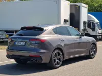 Gebraucht Maserati Levante 275 PS (202 kW) 2021 Grau SUV