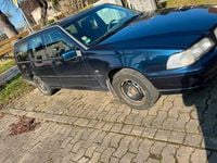 Gebraucht Volvo V70 144 PS (105 kW) 2000 Blau Kombi