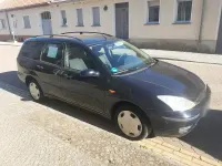 Second-hand Ford Focus 75 CP (55 kW) 2004 Albastru Break