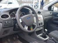 Gebraucht Ford Focus Style 101 PS (74 kW) 2008 Silber Limousine