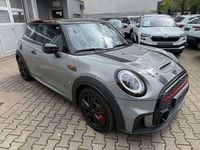 Gebraucht Mini John Cooper Works 231 PS (169 kW) 2022 Moonwalk grey (metallic) Kleinwagen