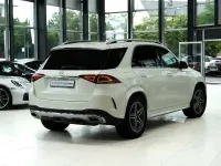 Gebraucht Mercedes GLE450 AMG line 367 PS (269 kW) 2021 Diamantweiss  metalliclack SUV